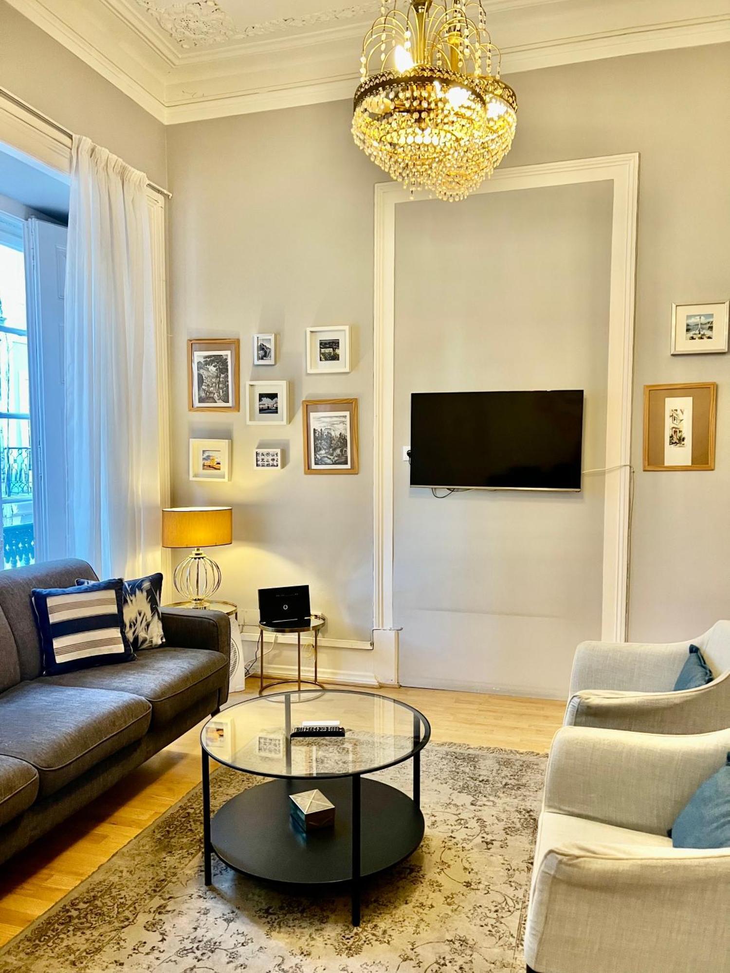 Lisbon Guests Apartments Esterno foto